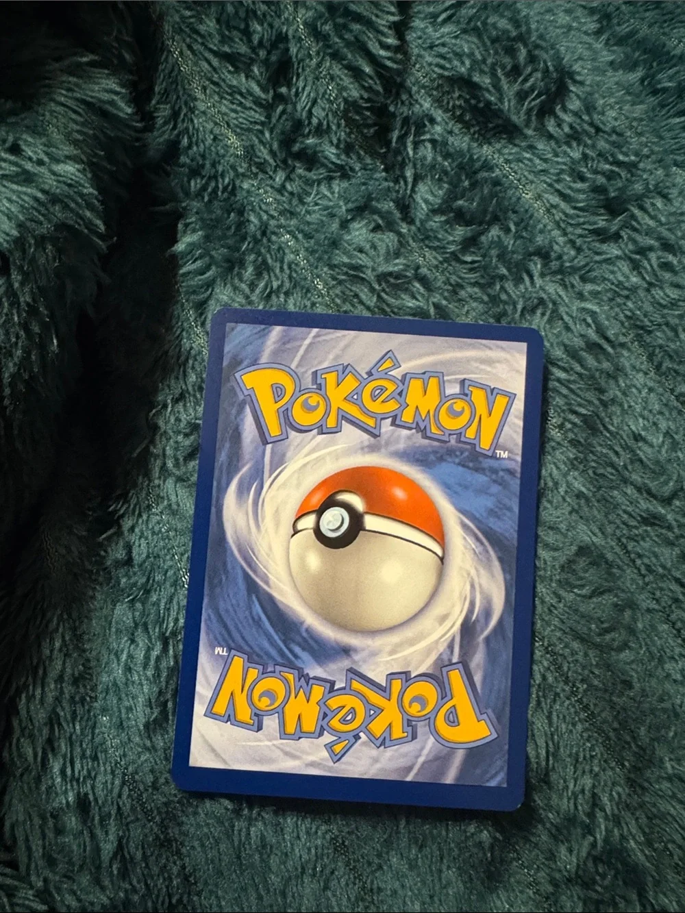 Pikipek Pokemon Card